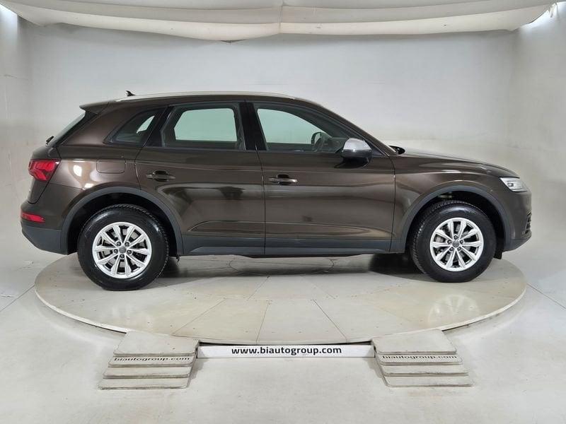 Audi Q5 II 2017 Diesel 40 2.0 tdi Business Sport quattro 190cv s-troni