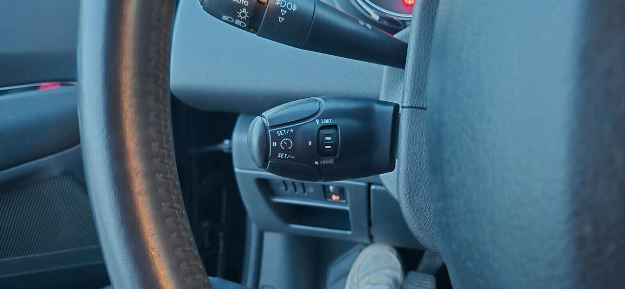 Peugeot 3008 BlueHDi 1.6 120cv Busin.-Iva Detraibile