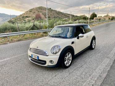 Mini Cooper 1.6 Diesel 109cv