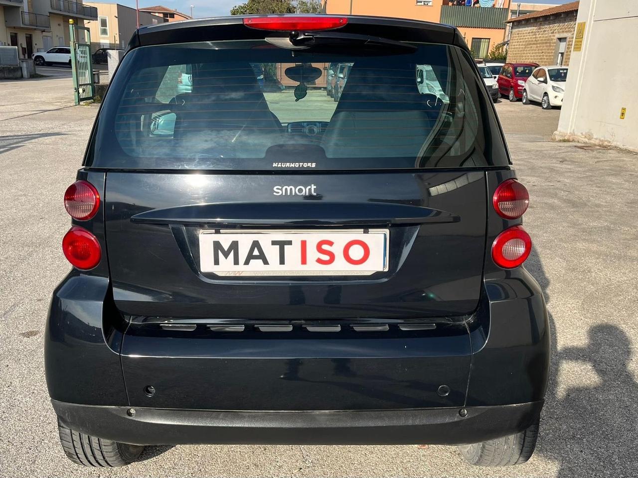 PACCHETTO : PEUGEOT 208 + SMART (Leggere )