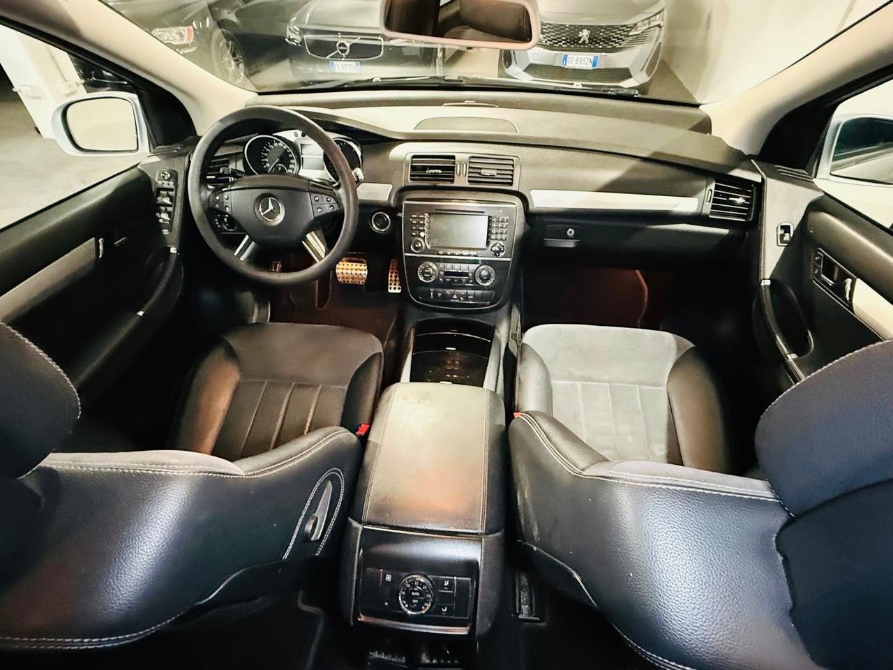 Mercedes-benz R320 d 4Matic Premium Plus*7 POSTI*