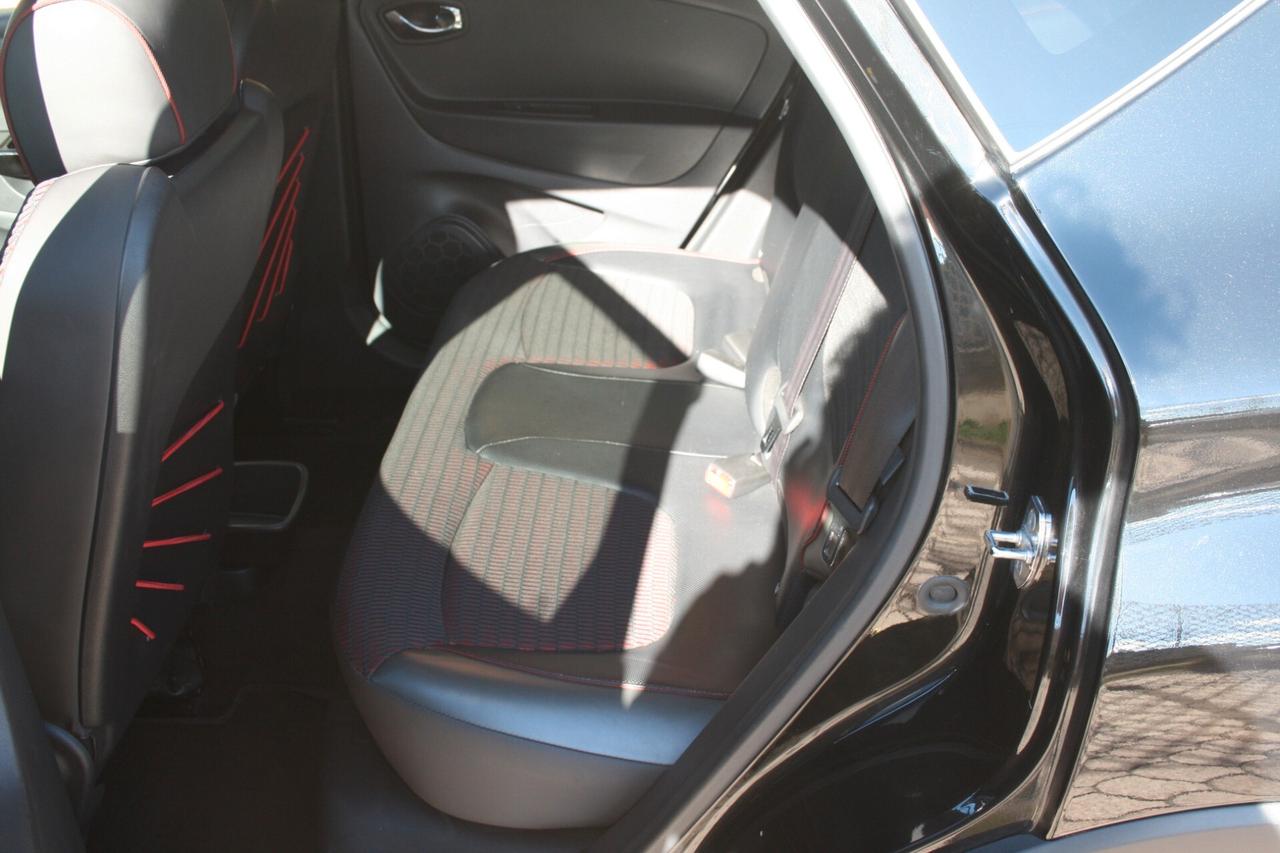 Renault Captur dCi 8V 90 CV EDC Start&Stop Energy Intens