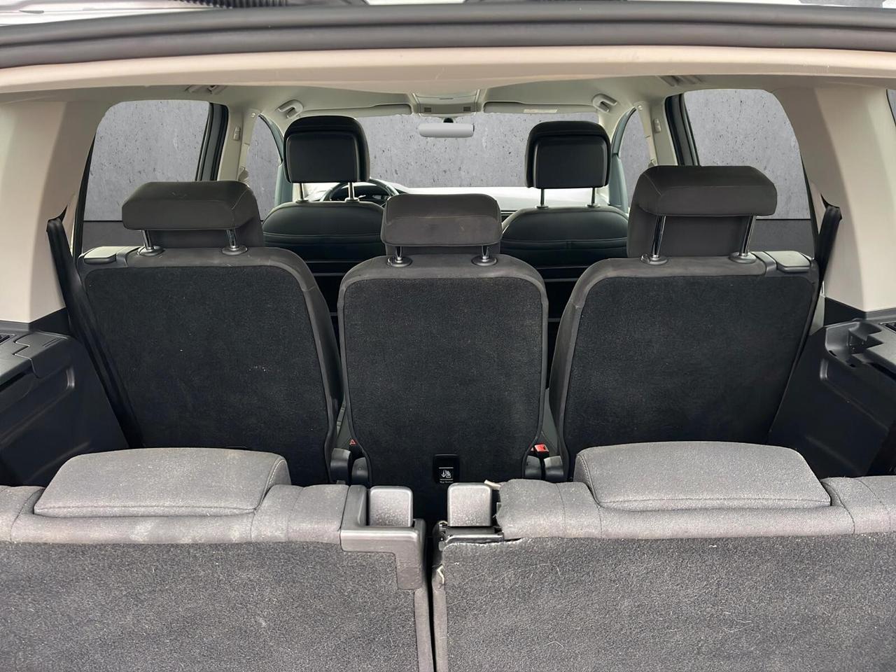 Volkswagen Touran 1.6 TDI 115 CV DSG 7 POSTI