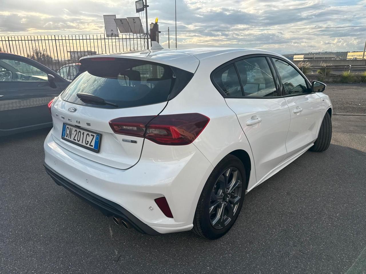 Ford Focus 1.0 Hybrid 125 CV Powershift 5P ST-Line X, Strafull