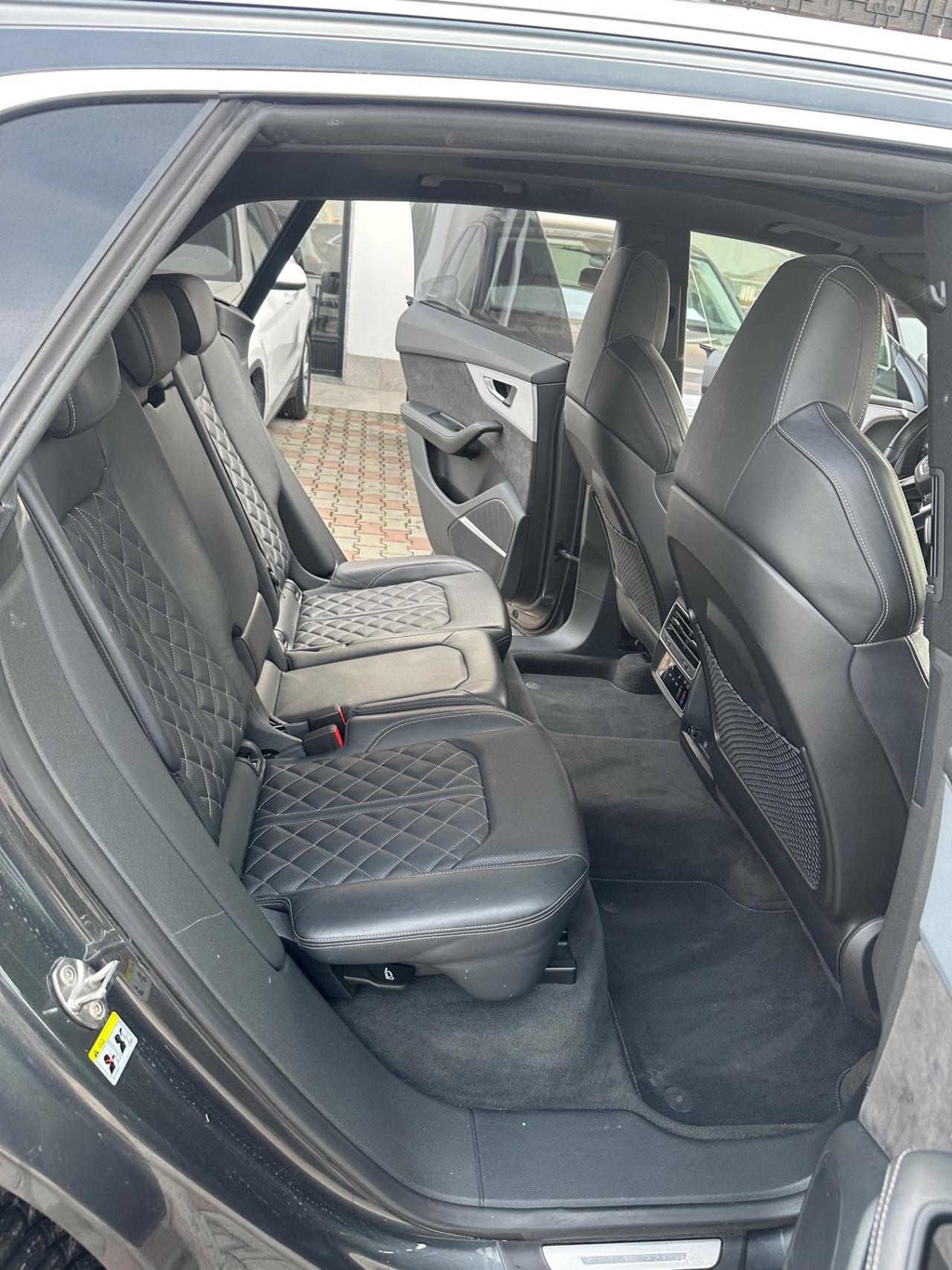 Audi Q8 50 TDI 286 CV quattro tiptronic