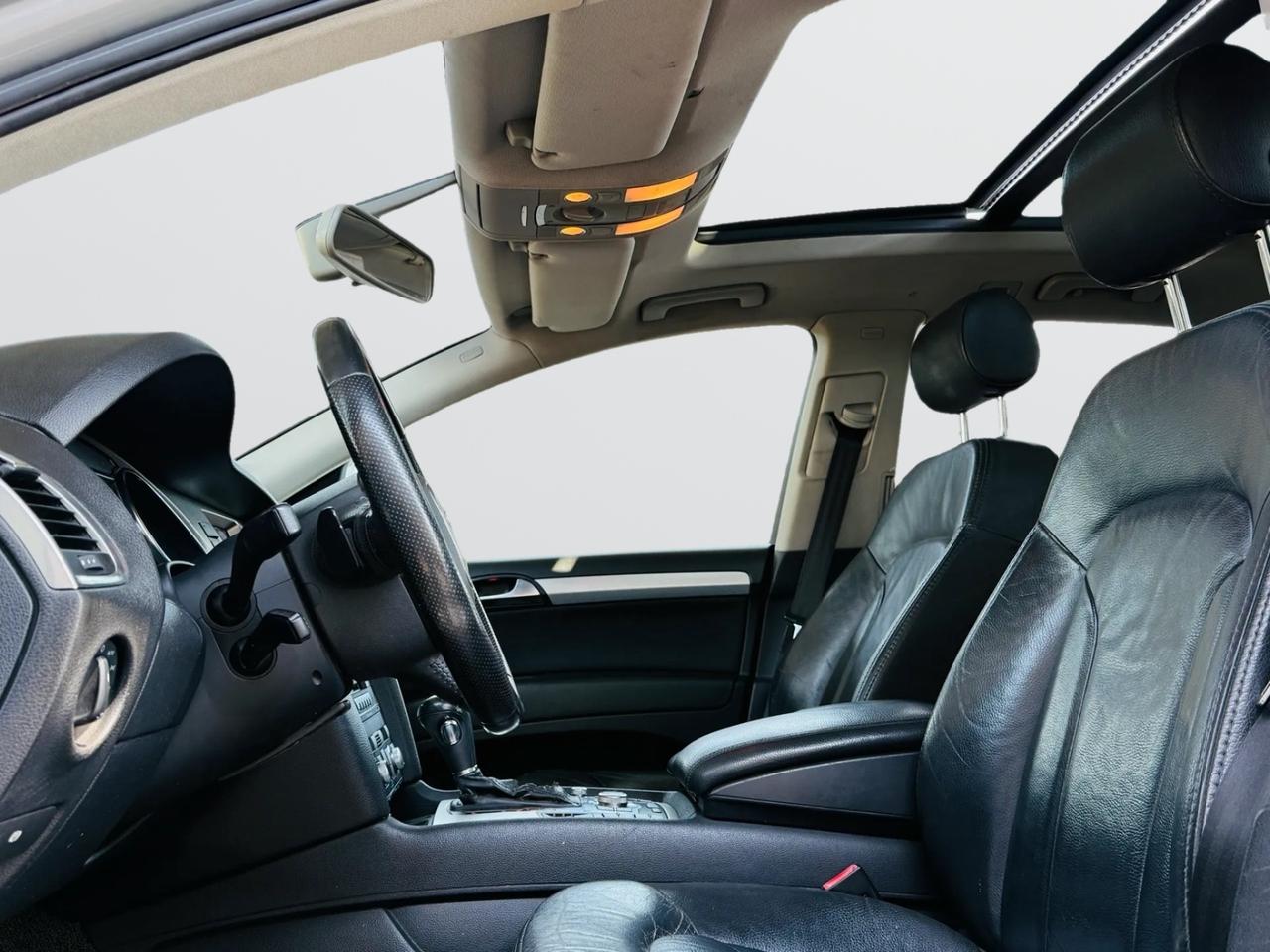 Audi Q7 3.0 V6 TDI quattro S tronic *TETTO PANORAMA*7 POSTI*