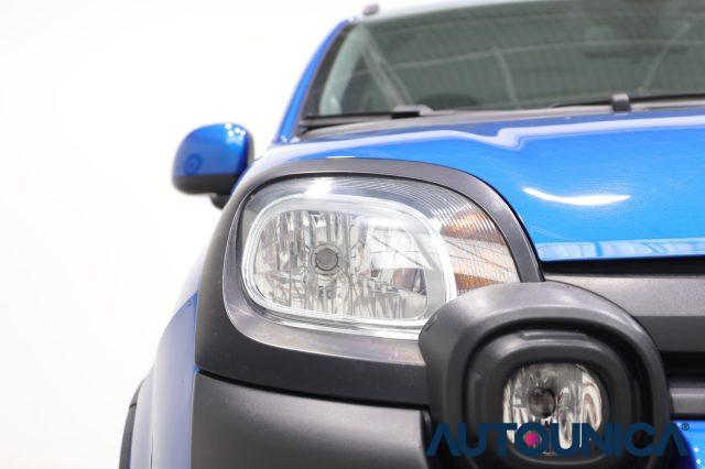 FIAT Panda Cross 1.0 FIREFLY S&S HYBRID NEOPATENTATI