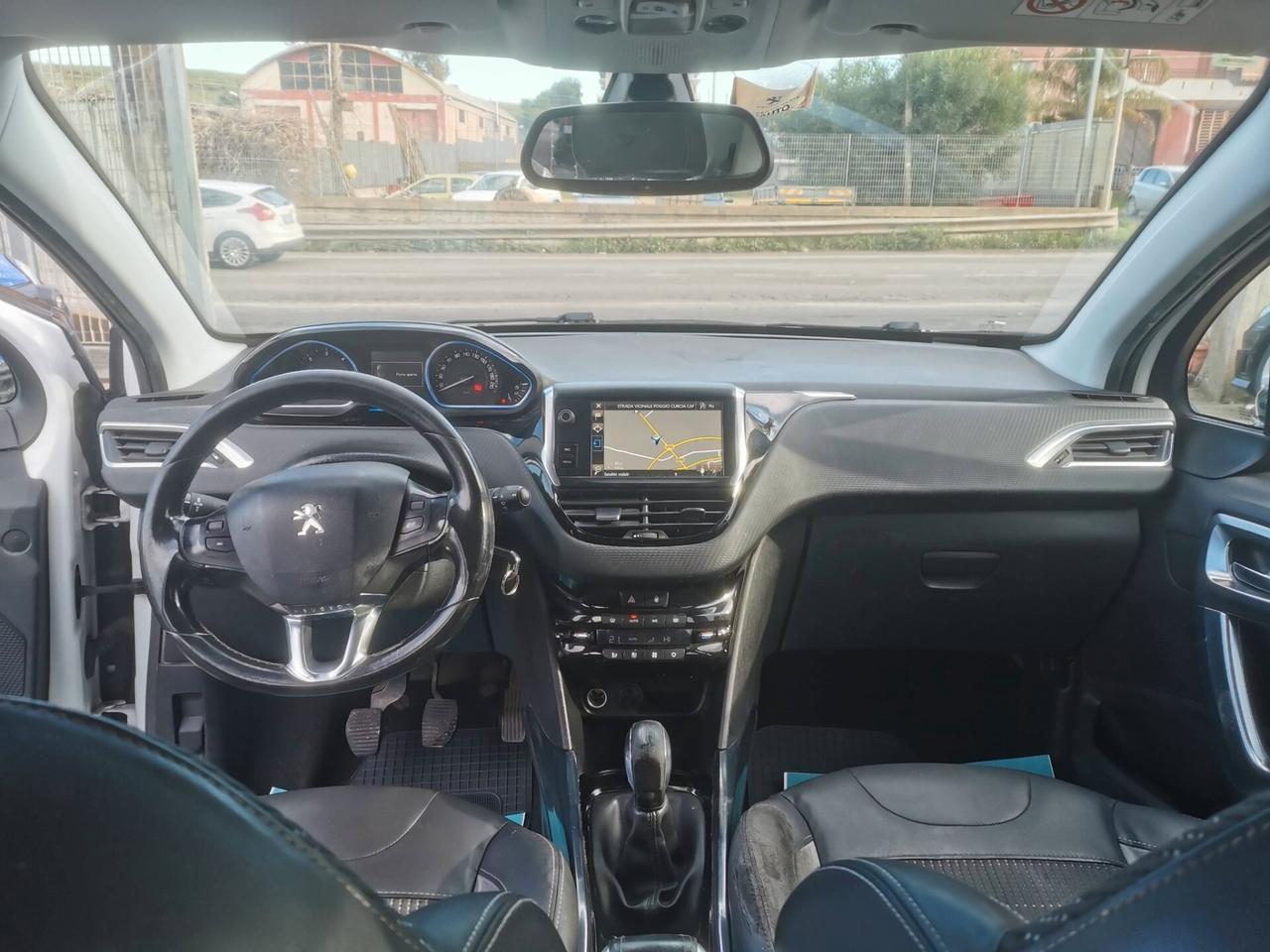 Peugeot 2008 1.6 e-HDi 92 CV Stop&Start Urban Cross 2014