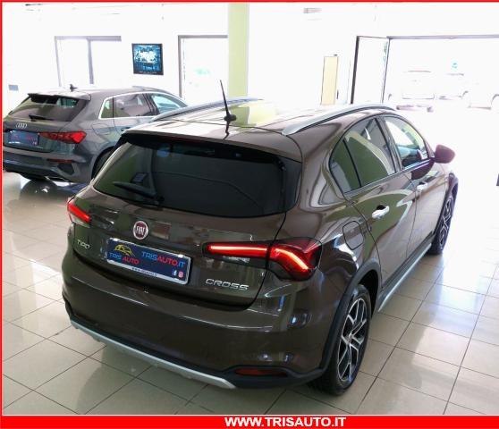 FIAT Tipo 1.6 MJT S&S Cross IVATA (FULL LED+NAVI)