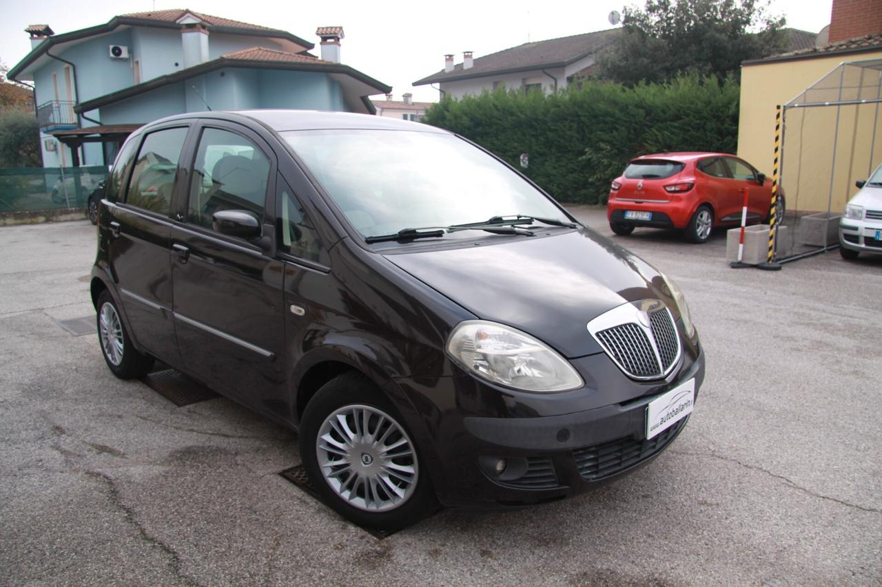 Lancia MUSA 1.3 Multijet 16V Platino PLUS