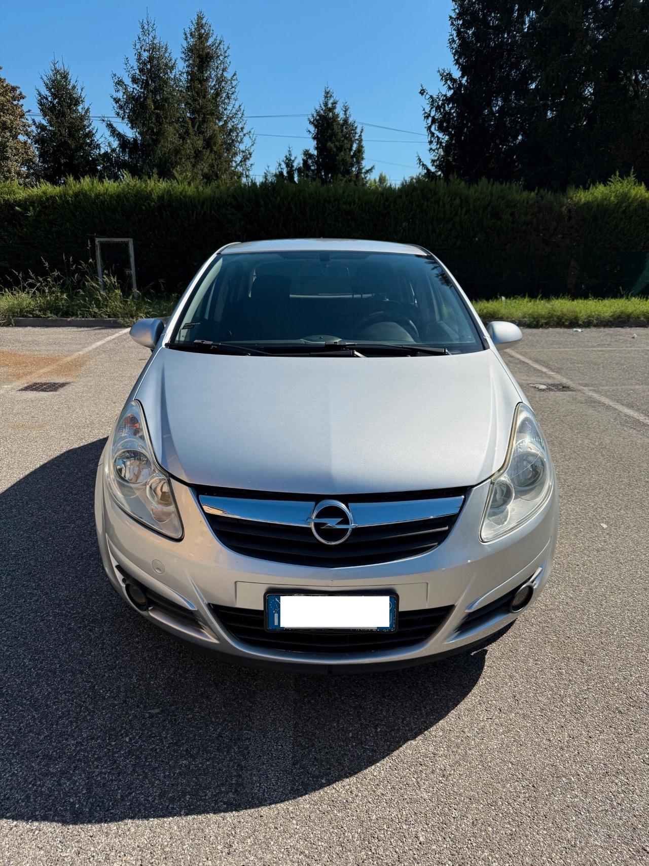 Opel Corsa 1.2 METANO - NEOPATENTATI - 12 MESI DI GARANZIA -