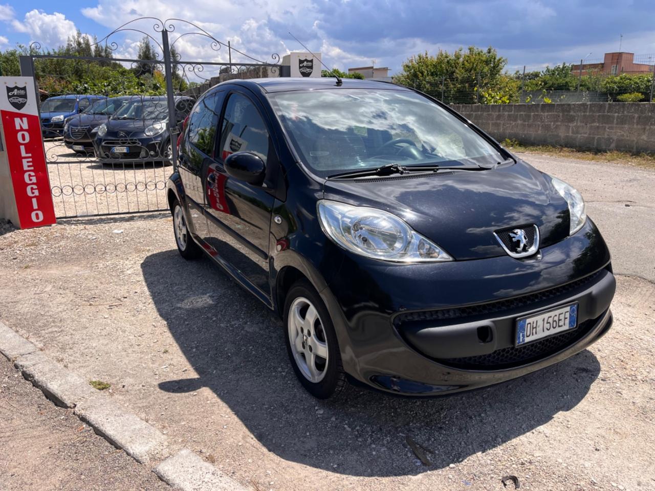 Peugeot 107 1.0 68CV 5p. Desir