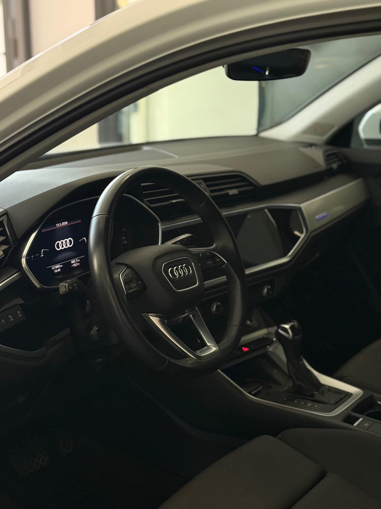 Audi Q3 40 TDI quattro S tronic line edition