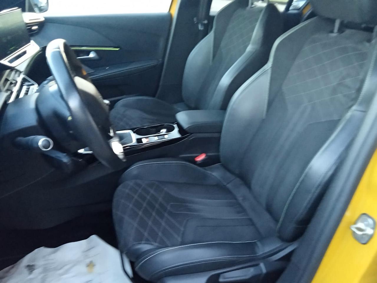 Peugeot 208 PureTech 100 Stop&Start 5 porte GT Pack