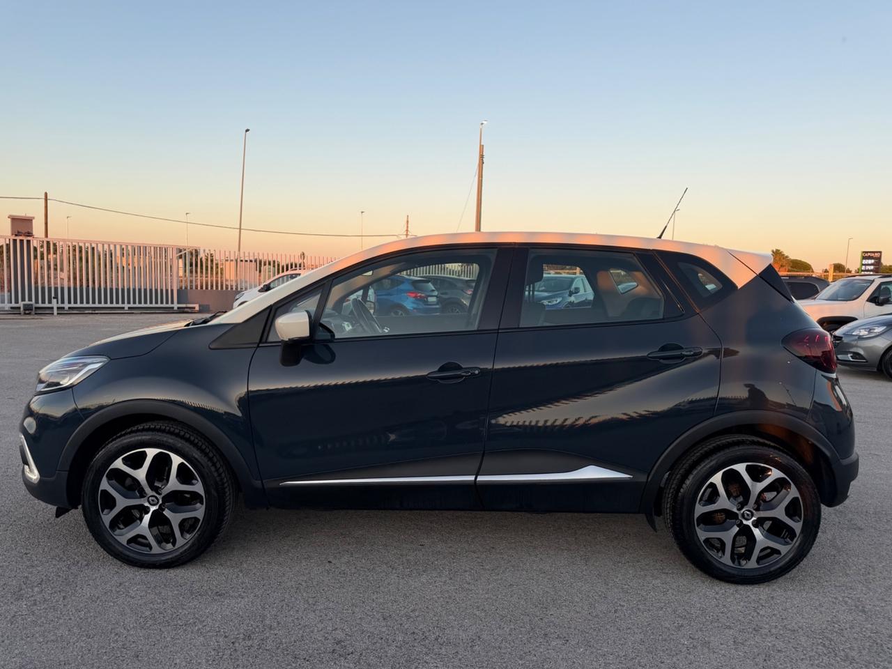 RENAULT CAPTUR 1.5 DCI 110 INTENS FULL LED MY17