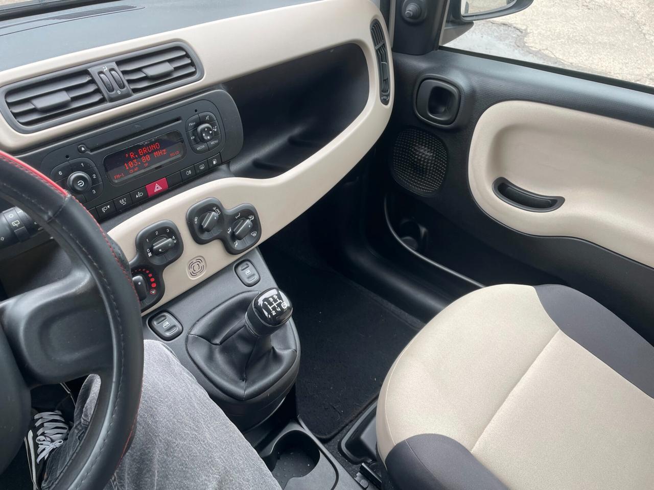 Fiat Panda 0.9 TwinAir Turbo Natural Power Lounge