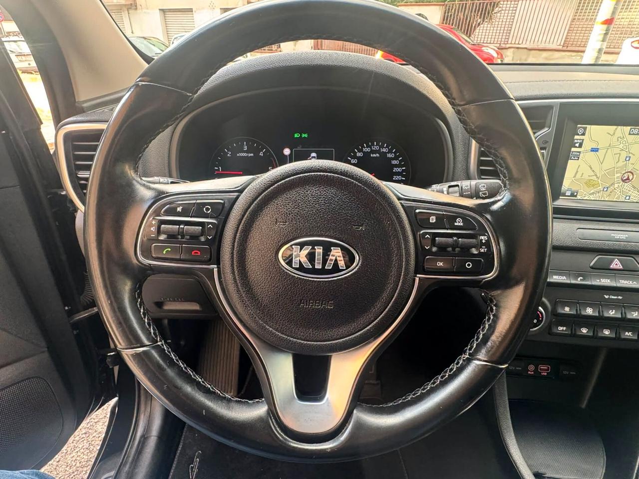 KIA SPORTAGE 1.7 CRDI 115 CV. TETTO+NAVI+BIXENO