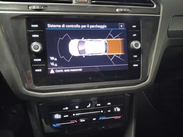 VOLKSWAGEN Tiguan 2.0 TDI 150 CV DSG R-Line 19"