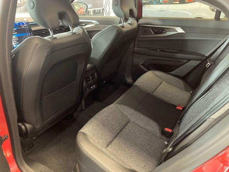 Renault Rafale Techno full hybrid E-Tech 200 rif.GZ184
