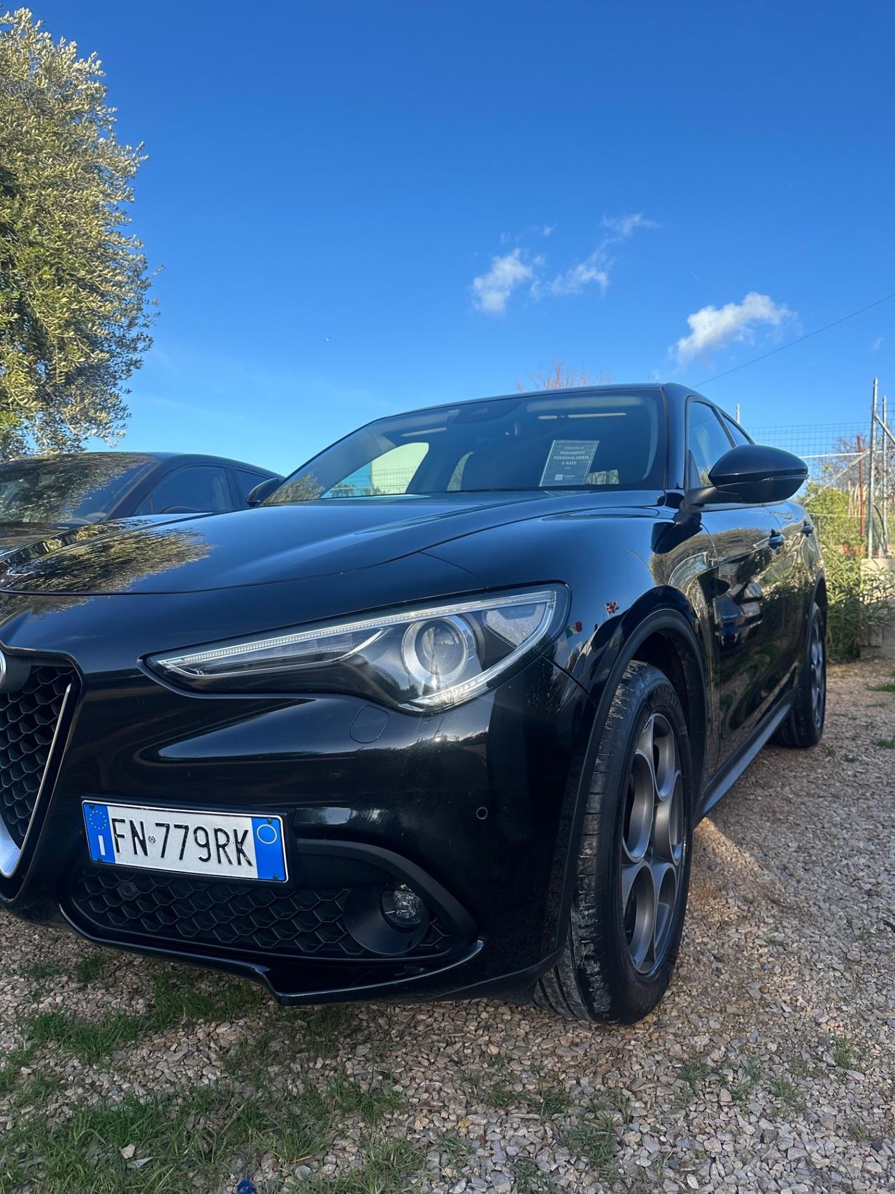 Alfa Romeo Stelvio 2.2 Turbodiesel 180 CV AT8 Q4 Business