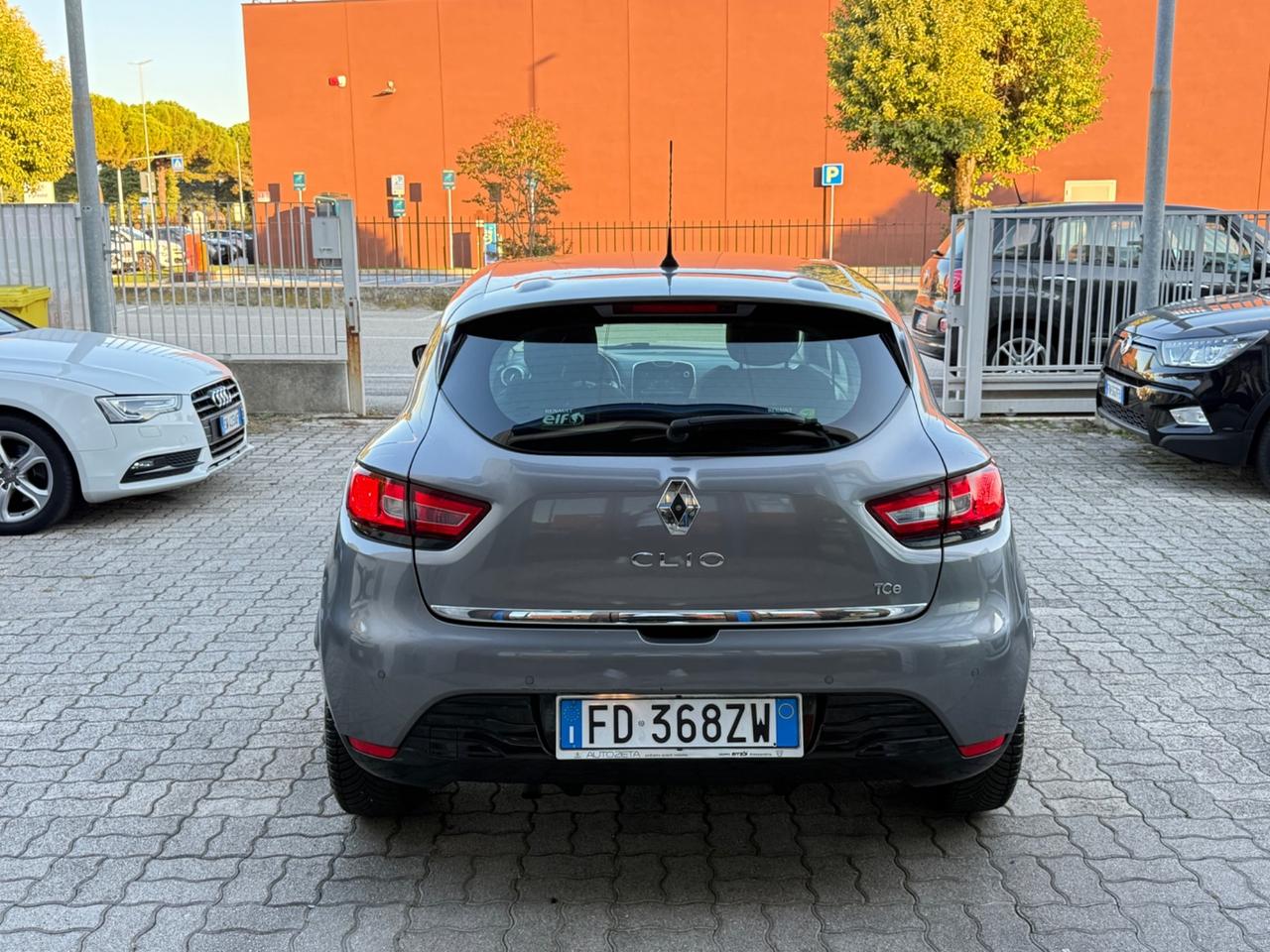 Renault Clio TURBO 12V 90CV Start&Stop 5 porte Energy Intens