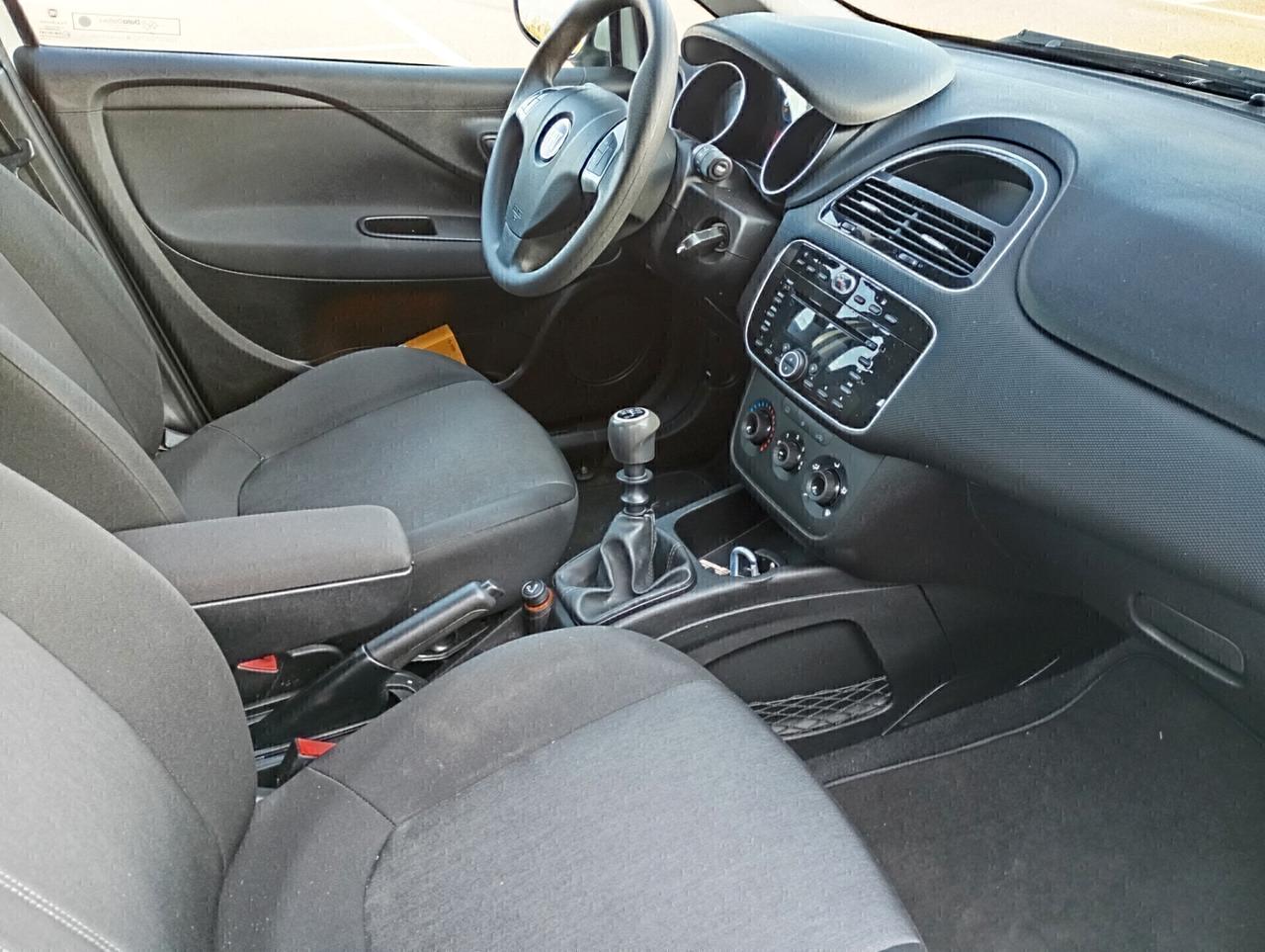 Fiat Punto 1.4 8V 5 porte Natural Power Street