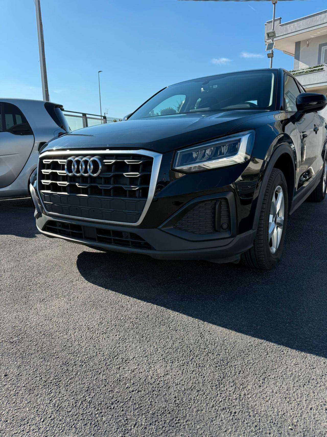 Audi Q2 30 TDI S tronic Business 04/2023