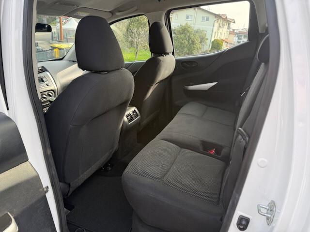 Nissan Navara 2.3 dCi 4WD Double Cab Manuale