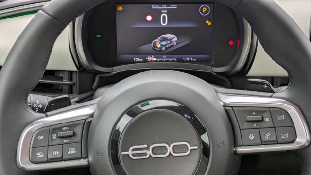 FIAT 600 HYBRID LA PRIMA DCT6 1.2cc 100cv SAFETYPACK