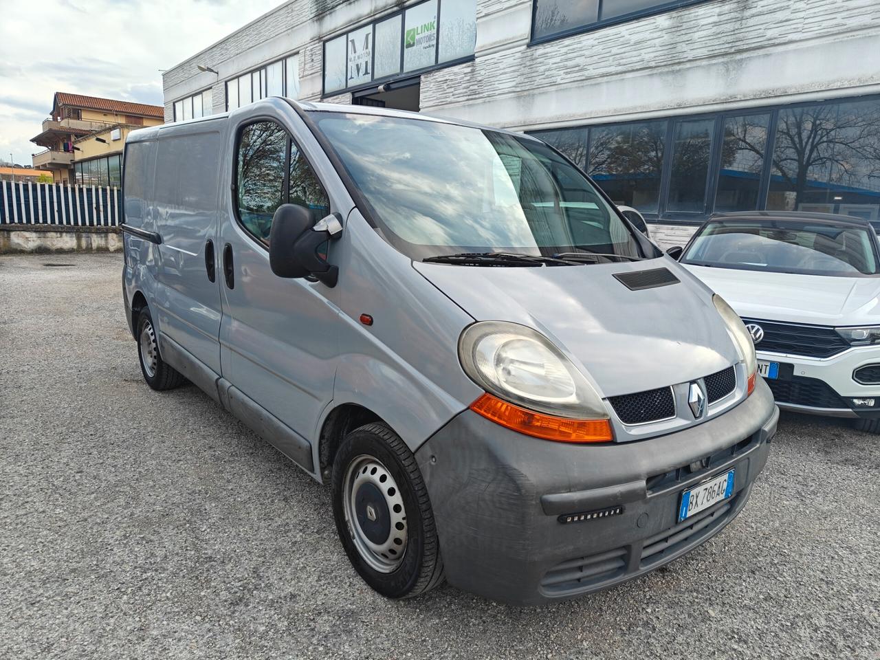 Renault Trafic 1.9 dCi/100CV PC-TN Furg.