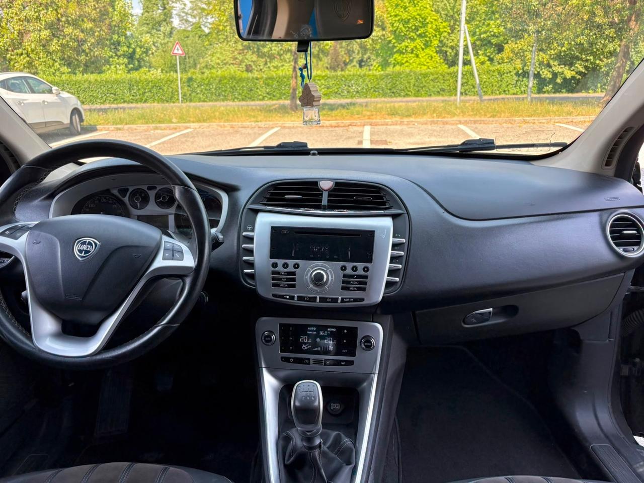 Lancia Delta 1.6 MJT Neopatentati