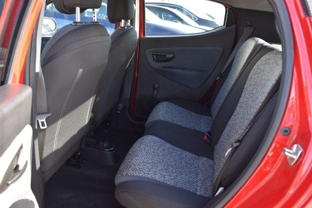 LANCIA Ypsilon 1.2 69 CV 5 porte Platinum