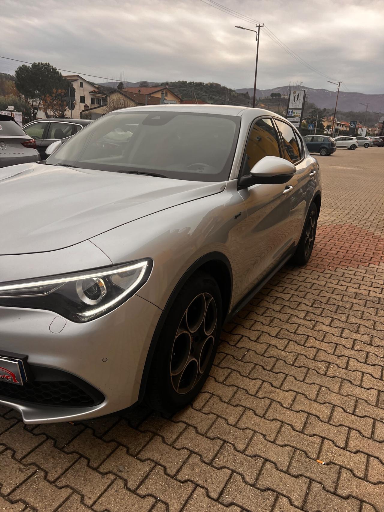 Alfa Romeo Stelvio 2.2 Turbodiesel 190 CV AT8 Q4 Sprint