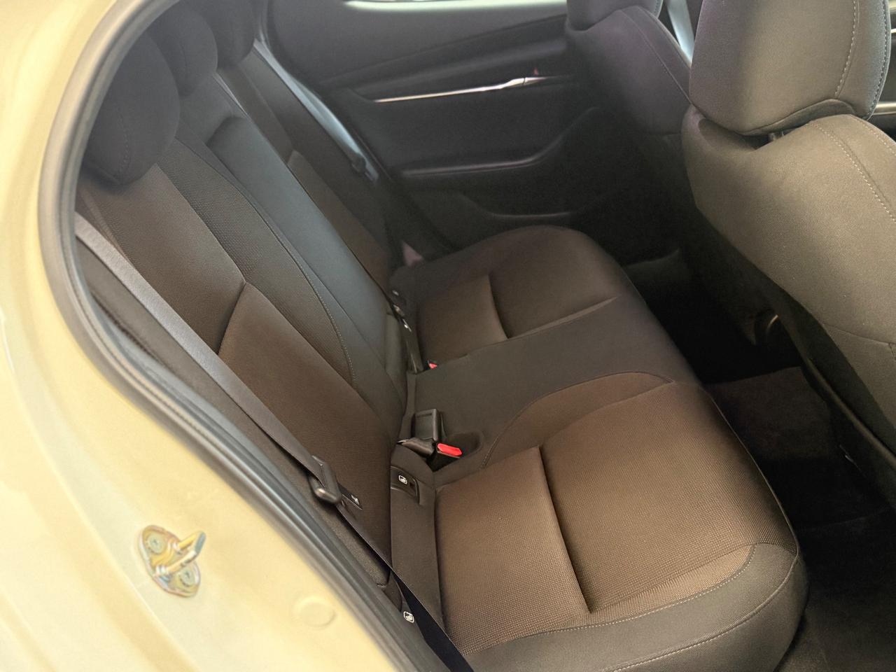 Mazda 3 Mazda3 2.0L e-Skyactiv-X M Hybrid Executive