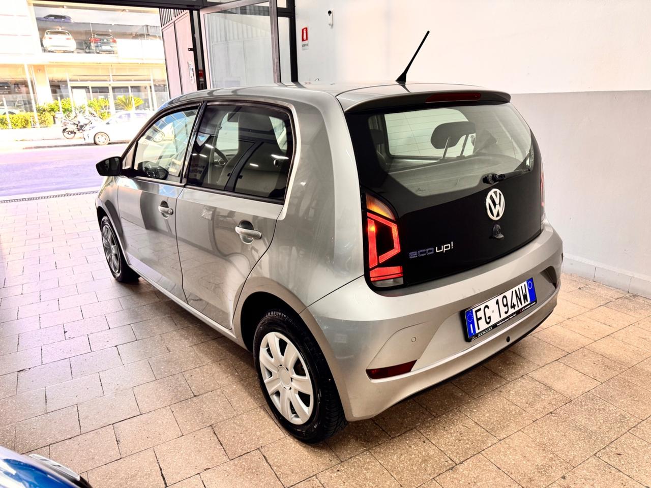 Volkswagen Up 1.0 68 Cv 5P. BenzMetano 2017