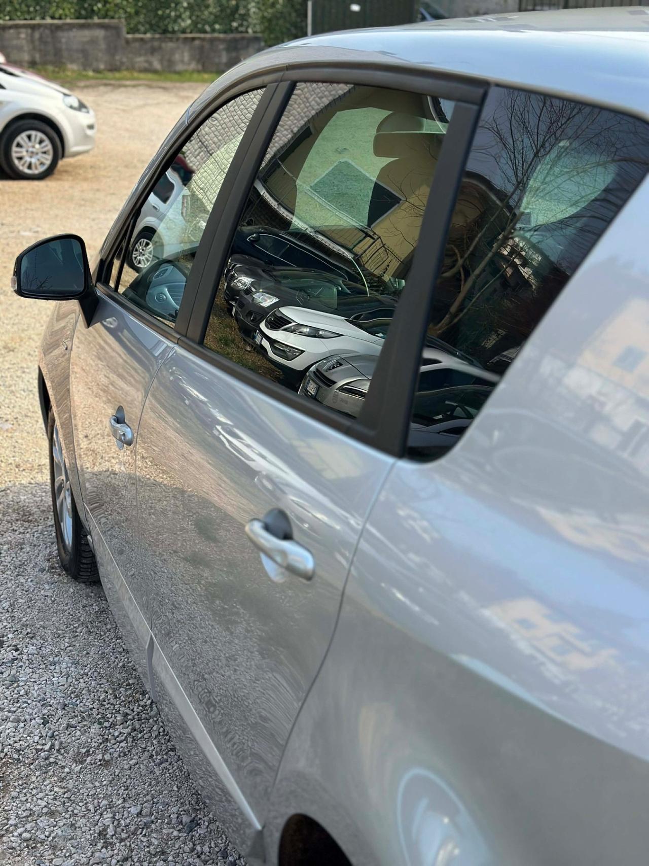 Renault SCÈNIC 1.5 dCi 110CV S&S BOSE