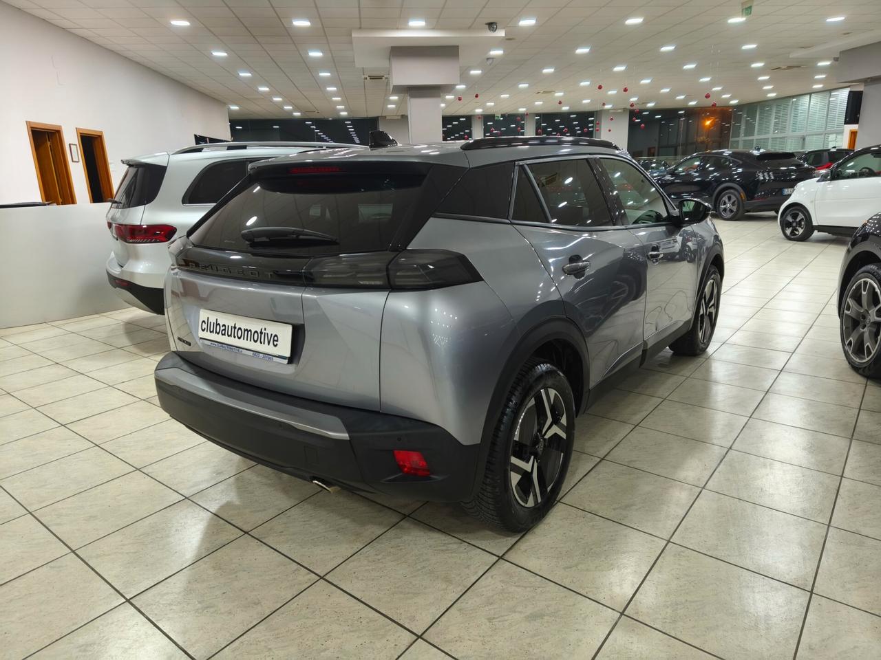 Peugeot 2008 BlueHDi 130 S&S EAT8 Allure