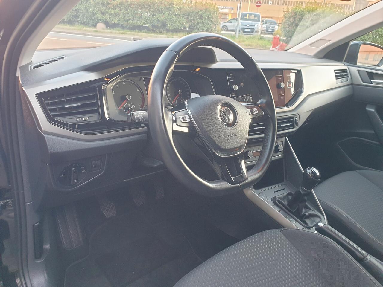 Volkswagen Polo 1.0 TSI 5p. r line