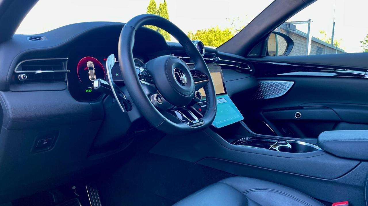 Maserati Grecale MHEV 300 CV AWD GT TETTO V.cockpit Full