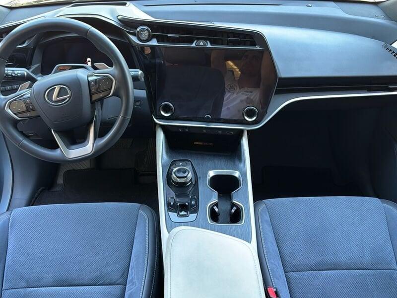 Lexus RZ Full Electric RZ 450e Luxury