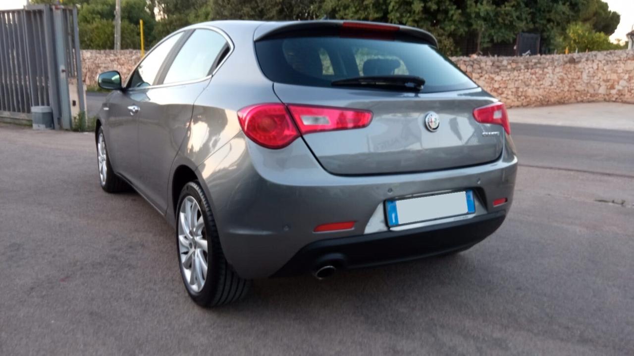 Alfa Romeo Giulietta 1.6 Jtdm Super TCT 120cv