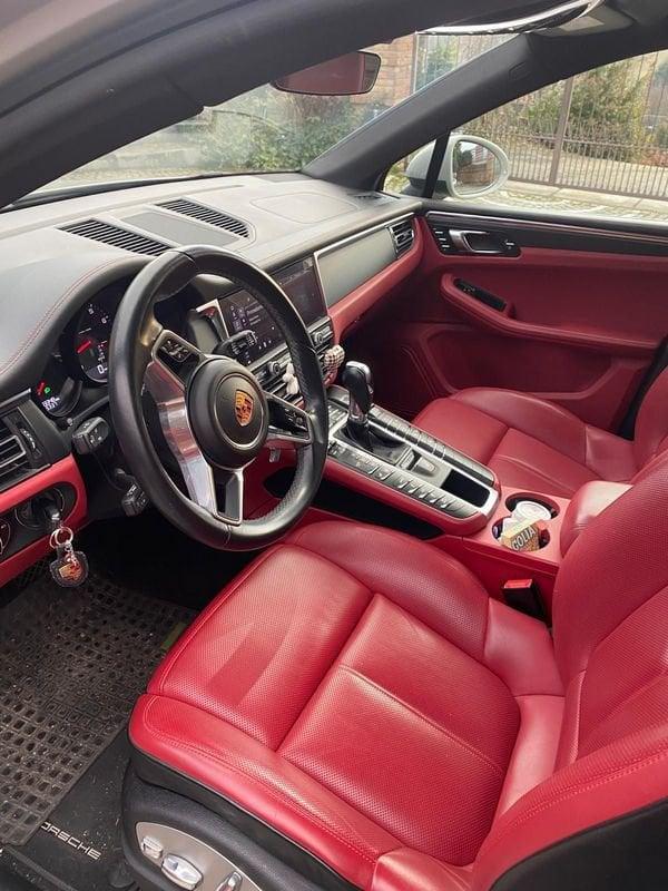 Porsche Macan 2.0