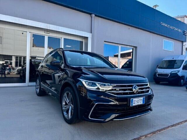 VW Tiguan 2.0 TDI 150 CV DSG R-Line 2021 AZIENDALE