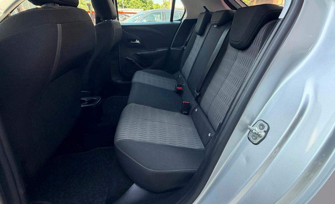 Opel Corsa 1.2 Elegance Neopatentati
