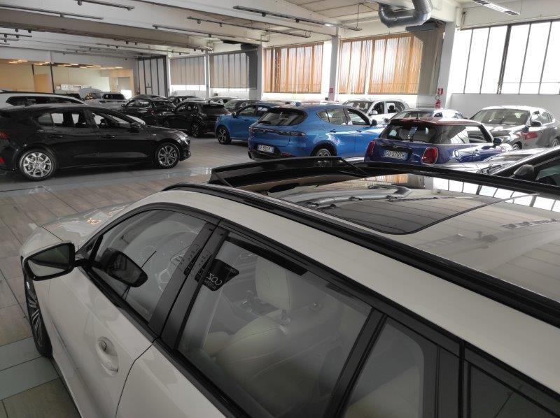 BMW Serie 3(G20/1-80/1) - 330d 48V Touring