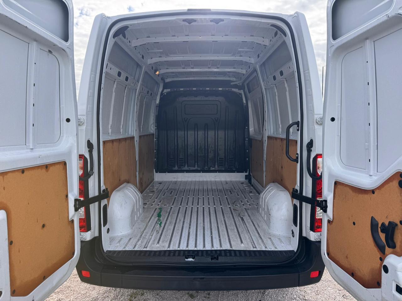 RENAULT MASTER LH2 2.3DCI 135CV E6D-T 2021