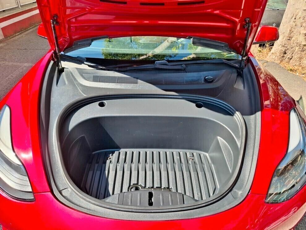 Tesla Model 3 Long Range Dual Motor AWD