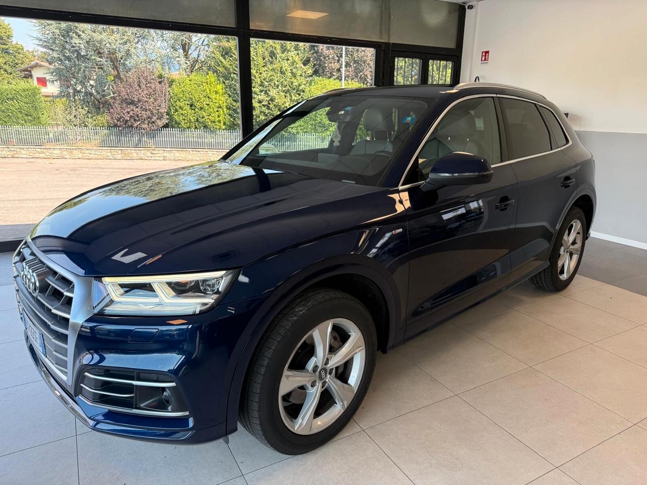 Audi Q5 40 TDI quattro S tronic line plus