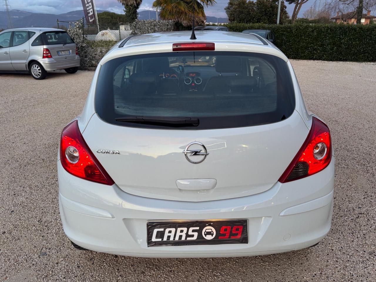 Opel Corsa 1.2 3 porte Edition