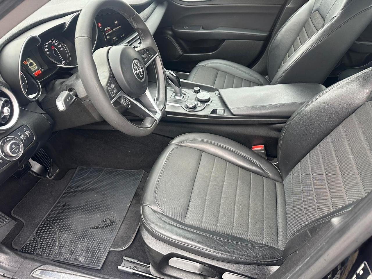 Alfa Romeo Giulia 2.2 Turbodiesel 180 CV AT8 Super-2017